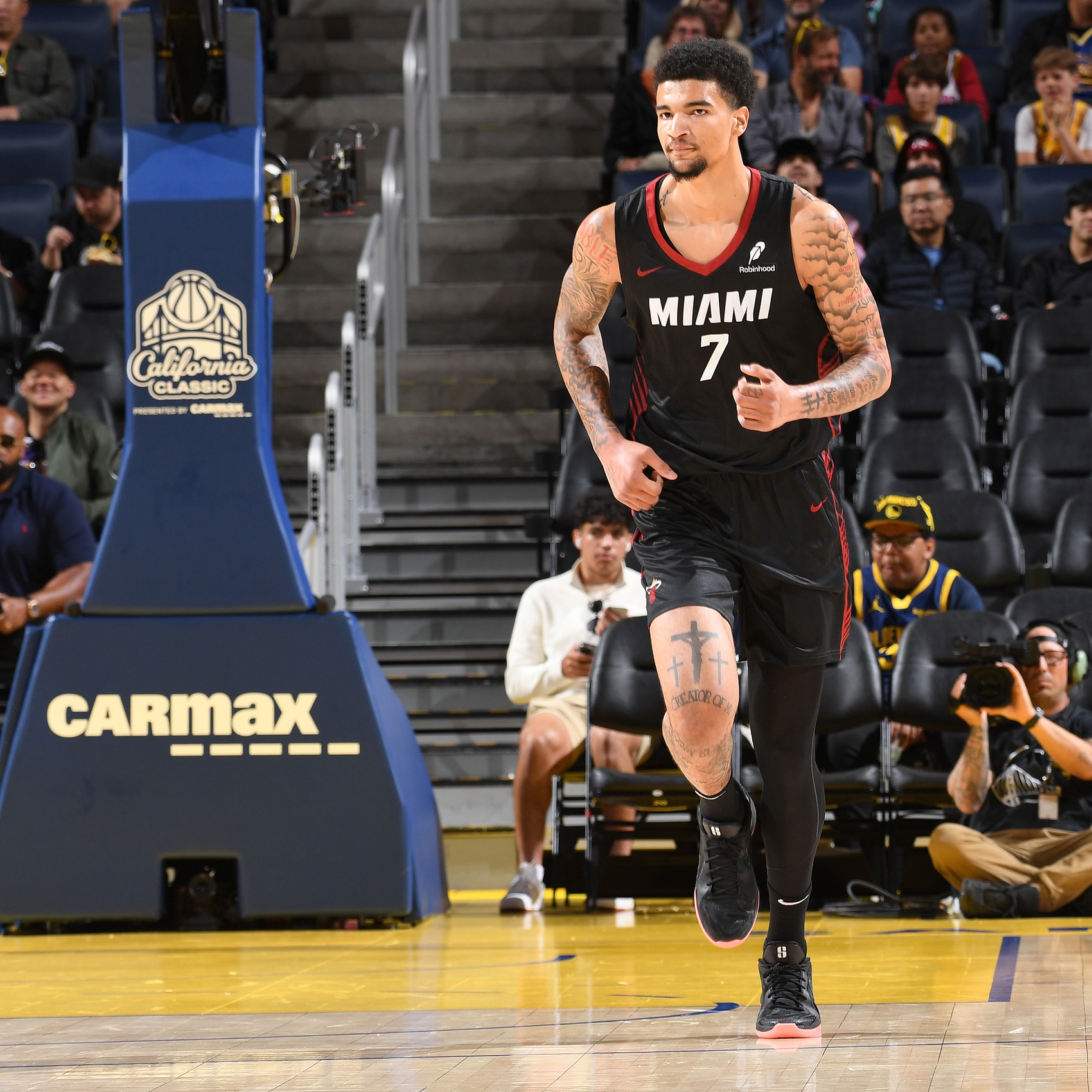 PP电子娱乐官网-Windhorst:热火将韦尔视为非卖品 哈克斯的表现态度让球队不满