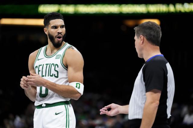 PP电子娱乐官网-绿军状态低迷进入疲劳期 季中赛突围只剩理论可能