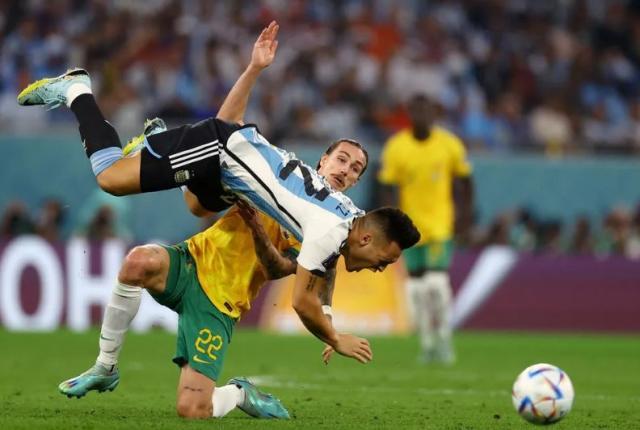 PP电子-梁熙明：斯卡洛尼用人别摇摆，想想32年前的意大利！